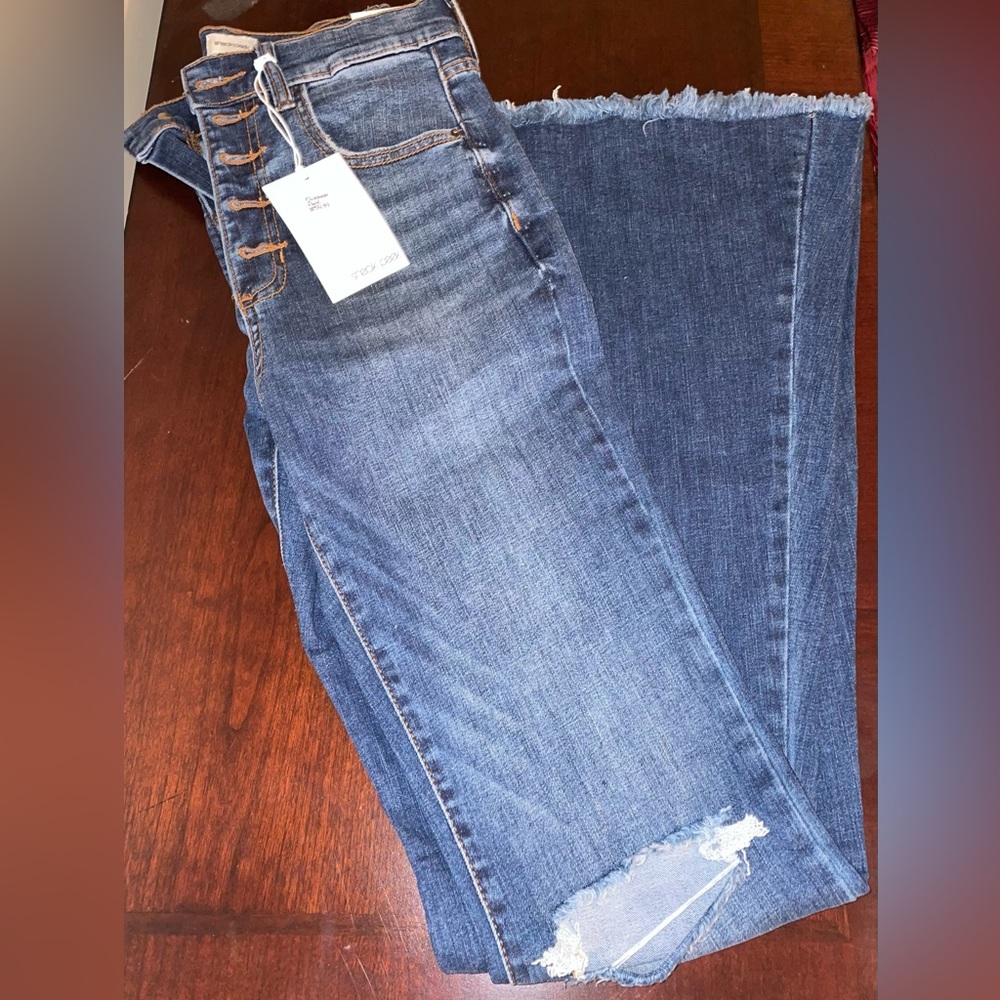Kancan size 3 flare